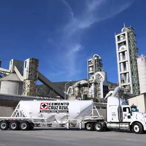 Meet your Posher, Luis